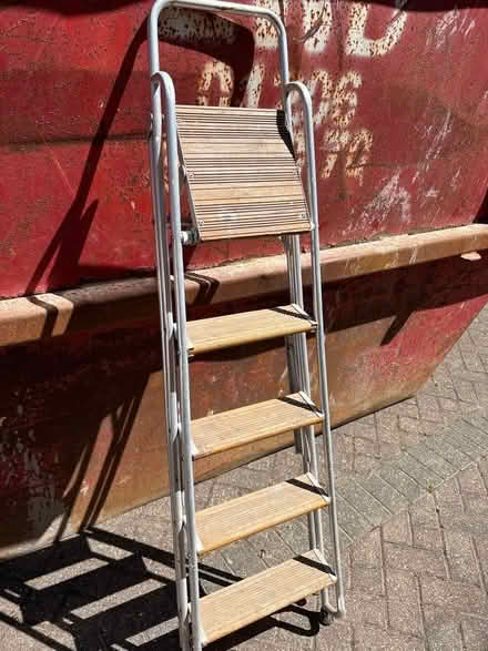 Photo of free Yeah, old ladders aluminium (The Hythe CM9) #1
