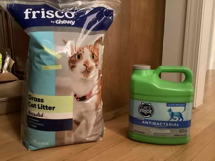 Photo of free Kitty Litter Supplies (Laurel Avenue/Takolusa Dr.) #1