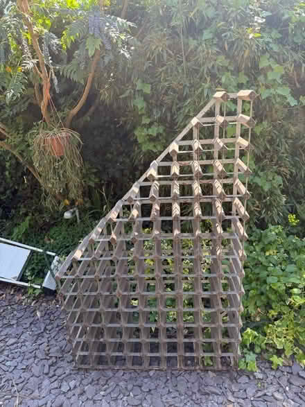 Photo of free Very large wine rack - 1.4 meters tall (Brixton Hill SW2) #1