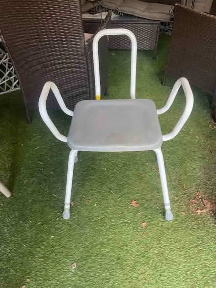 Photo of free Mobility aids (Reddish SK4) #3
