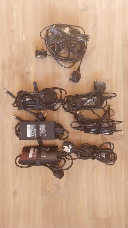 Photo of free 6 x Dell laptop chargers (Charlton OX12) #1