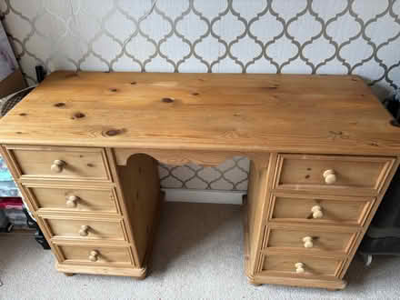 Photo of free Dressing table (Faringdon SN7) #2