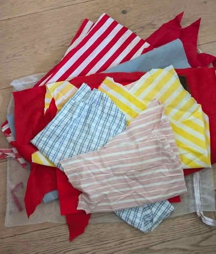 Photo of free Fabrics scraps - poly cotton + felt (Denmark hill) #1