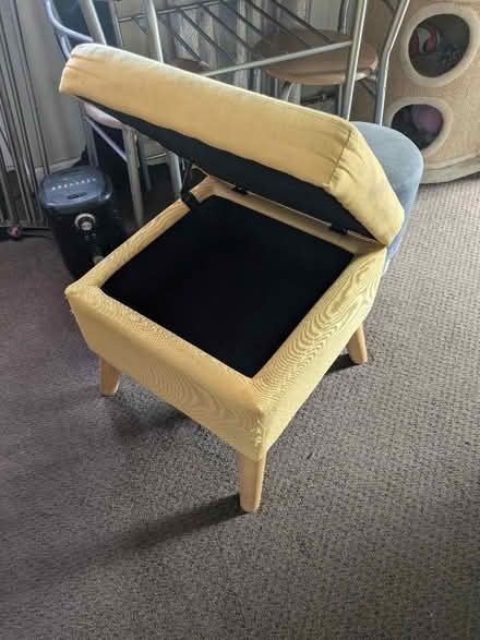 Photo of free Storage pouffe (Bilton Road CV22) #1