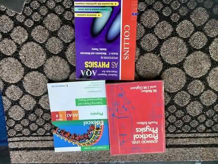 Photo of free A-level science books (Hughenden Avenue HP13) #1
