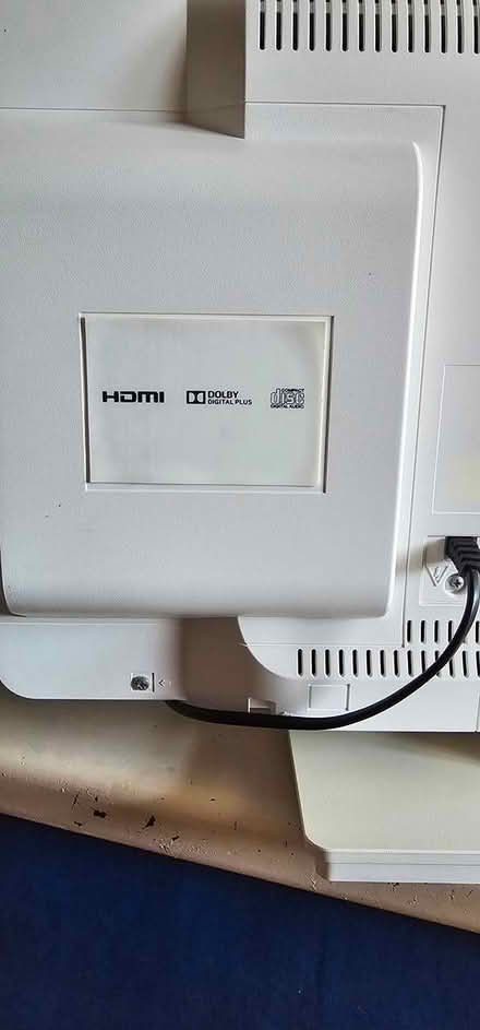 Photo of free Toshiba 23" LCD TV (Great Yarmouth NR30) #4