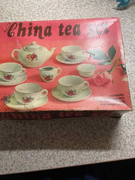 Photo of free Child’s tea set (Newbury - RG14) #1