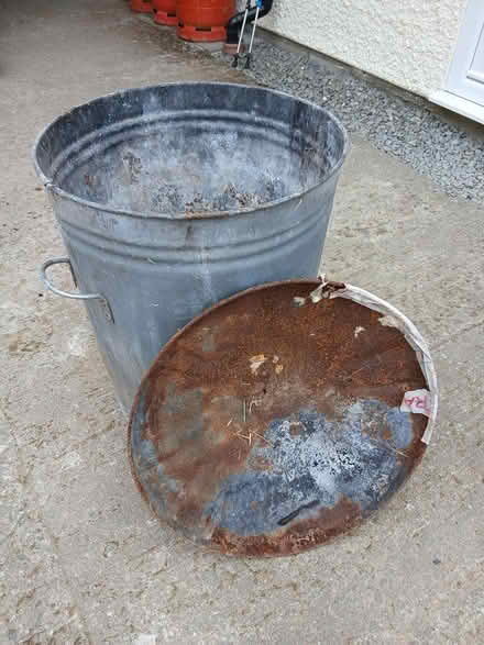 Photo of free Metal Dustbin (Near Penybont LD15) #1