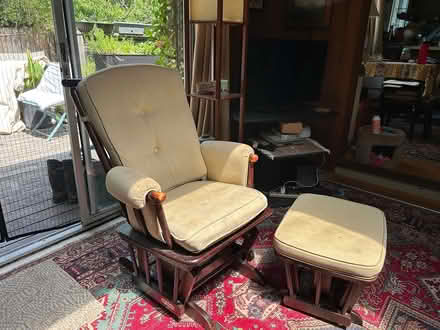 Photo of free glider chair and ottoman (Woodacre Flats) #3