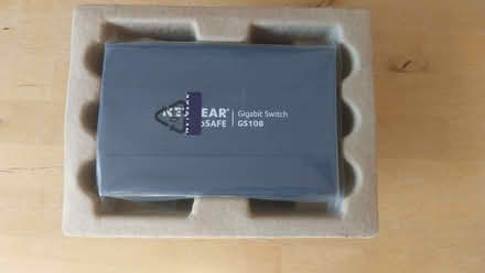 Photo of free Netgear 8-port Gigabit Desktop Switch (Charlton OX12) #2