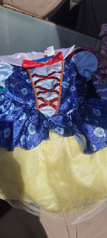 Photo of free Girls Clothes Bundle 3-4 yrs (Denmead PO7) #2