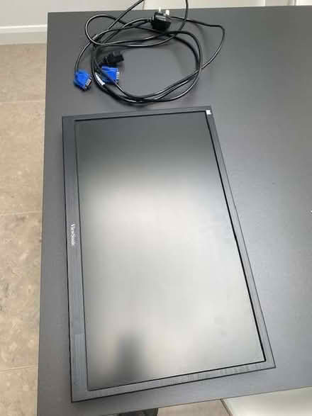 Photo of free Viewsonic monitor (Thames Ditton KT7) #1