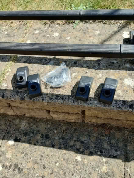 Photo of free Thule square section roof bars (GU14) #2