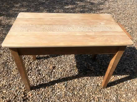Photo of free Table (Staveley LA8) #1