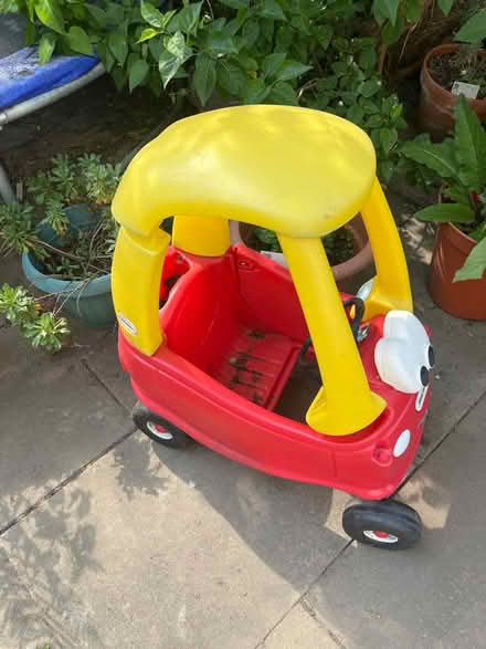 Photo of free Little tikes car (M23) #1
