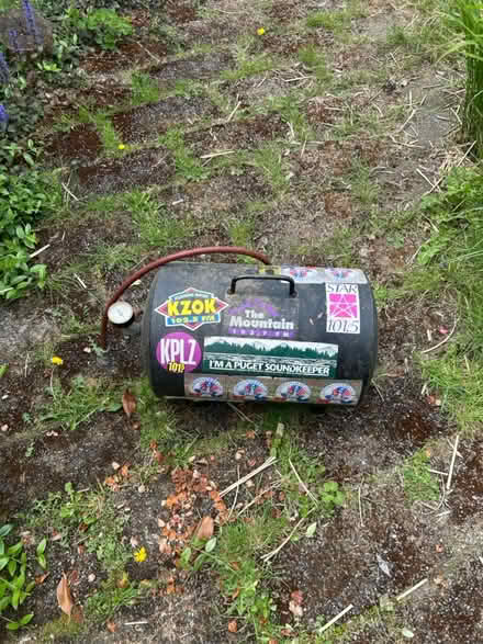 Photo of free Air Tank (Northeast Seattle) #1