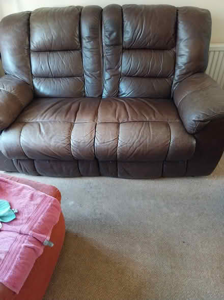 Photo of free Leather sofa and recliner armchair (Hertsmere WD6) #2