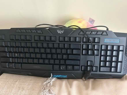 Photo of free Corded Generic Gamer Keyboard (E&C/Walworth (SE17)) #4