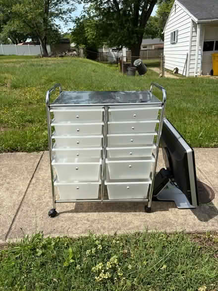 Photo of free Curb alert 1243 Scots Ln Odenton (Odenton Kings Heights) #2