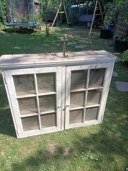 Photo of free Old garage cabinet (Waterlooville PO7) #1