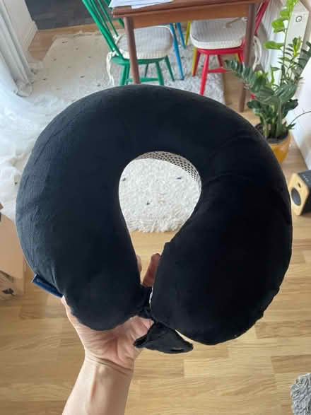 Photo of free 2 x good quality neck pillows (Clapton E5) #2