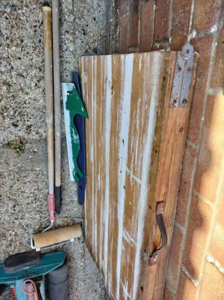 Photo of free Decorators Table plus other Items (Waterlooville PO7) #2