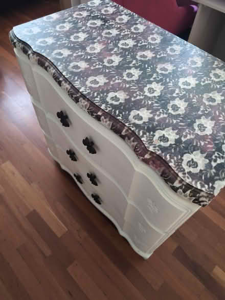 Photo of free Small three drawer dresser (North West Longmont) #2