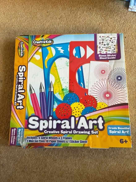 Photo of free Spiral Art set (Highlands Village, N21) #1