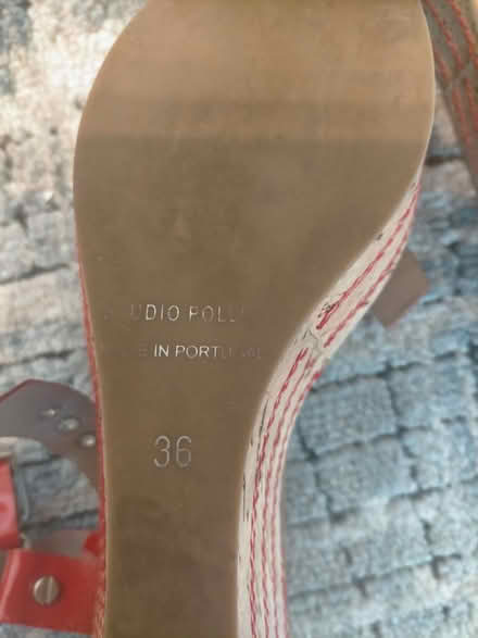 Photo of free Size 3 in very good condition (Stevenage) #3