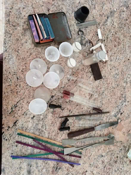Photo of free Old chemistry stuff (Wistaston CW2) #1