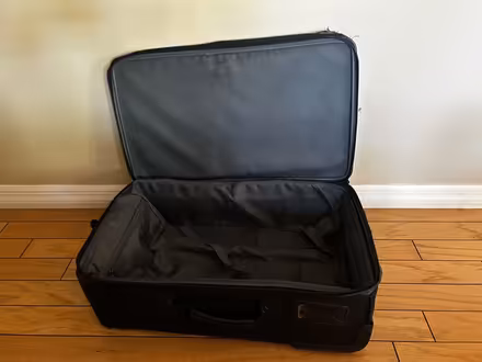 Photo of free Delsey 2-wheeled carry-on (Just north of Old Scottsdale) #3