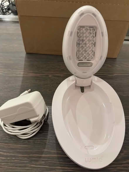 Photo of free Lumie Clear light therapy device for acne (Hook Heath GU21) #3