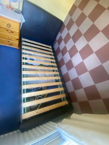 Photo of free Single Bed with mattress (Thornton Heath CR7) #4