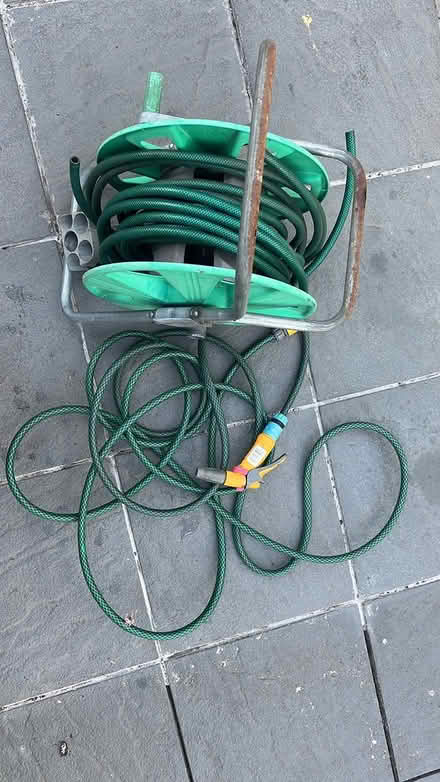Photo of free Hose (Gleedless (S12)) #1