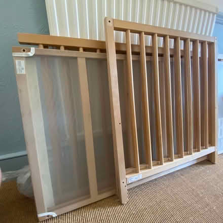 Photo of free Crib for babies / toddlers (N5 Highbury) #3