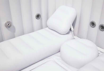 Photo of free Lazy spa hot tub - not working (BN41) #2