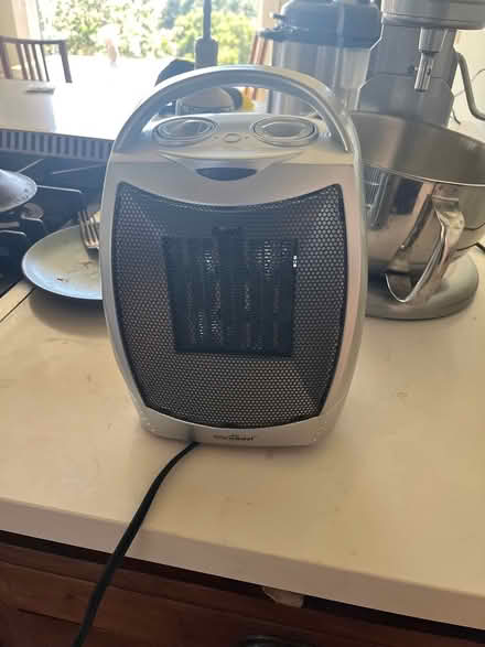 Photo of free Small space heater/fan (Kensington) #2