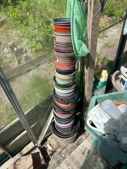 Photo of free Plant pots (Eastbourne BN20) #1