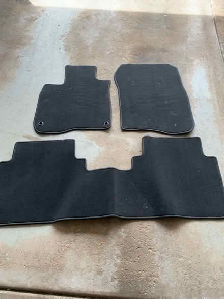 Photo of free Honda CRV floor mats (Aurora near Eola & NY) #1