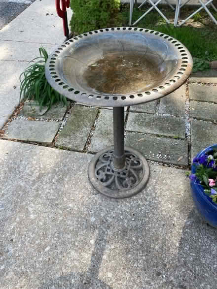 Photo of free Birdbath (Glenolden 19036) #1