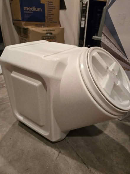 Photo of free Large plastic container (Capitol Hill) #1