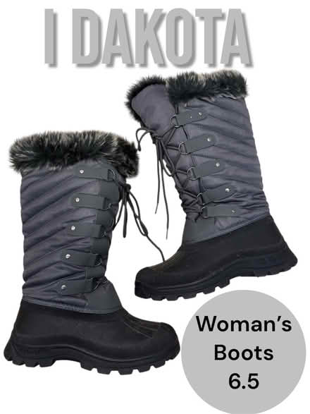 Photo of free I Dakota Woman’s Boots (Brooklyn Storage) #1