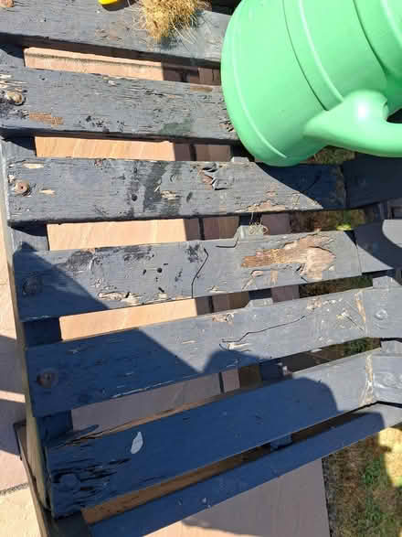 Photo of free Wood garden bench (Waterthorpe) #1