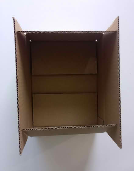 Photo of free box (London, Ilford) #1