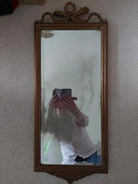 Photo of free Medium mirror (Waterlooville PO7) #1