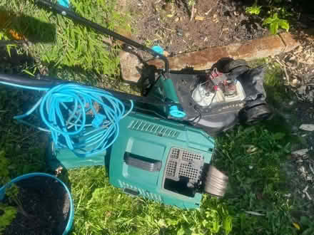 Photo of free Lawnmower - needs repair (Catford SE6) #1