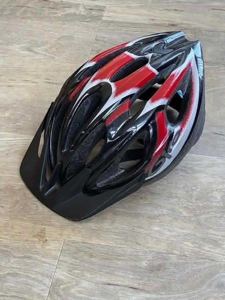 Photo of free Youth’s bike helmet by Giro (Stobhill NE61) #1