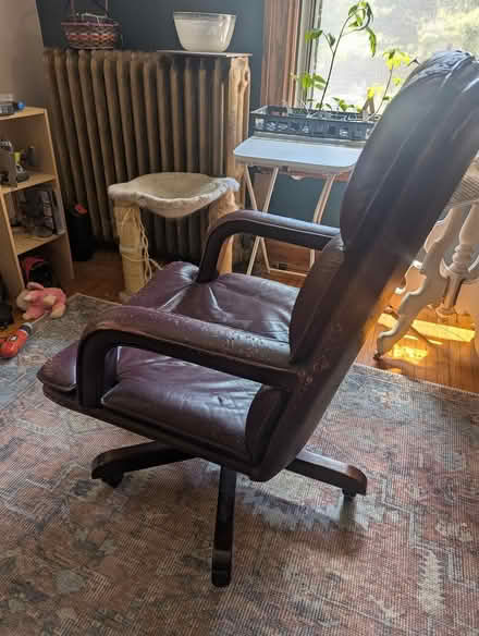 Photo of free Office chair, OWE, Toledo (Old West End, Toledo, OH) #1