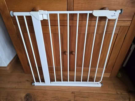 Photo of free Stair Gate (Hawkwell SS5) #1