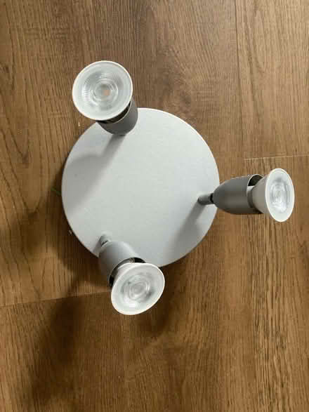 Photo of free Light fixture, flush ceiling mount (Hassocks BN6) #1